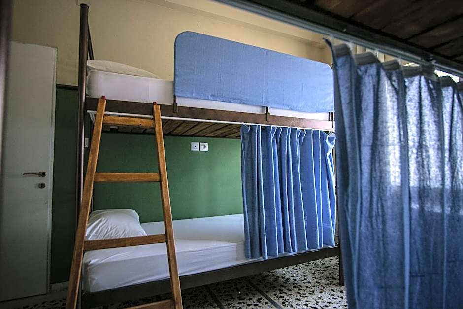 The Holy Rock - Hostel at meteora