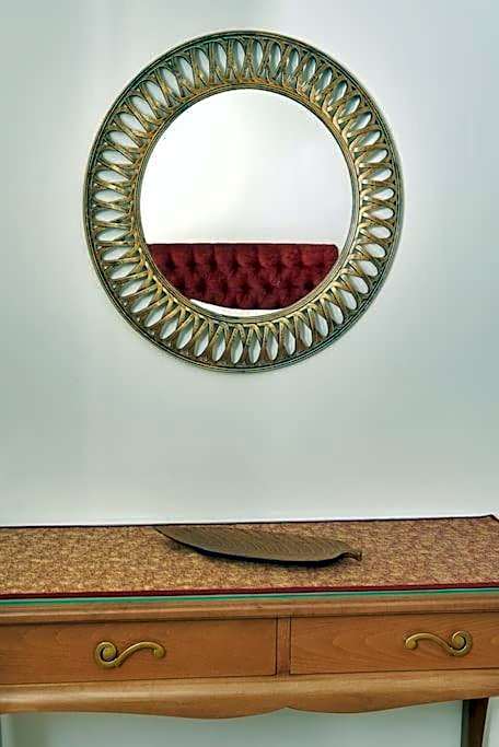 Modern Luxury Studio Near Beach & Old Harbor Fast WiFi Private Veranda