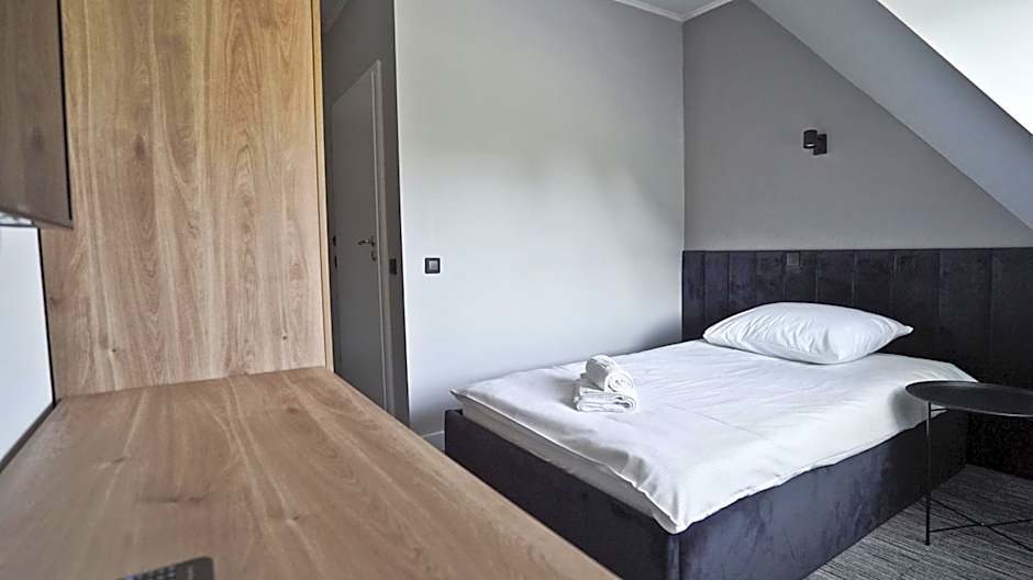 Hotel Made in Napoli by Siervo Międzybórz