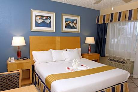King Suite with City View