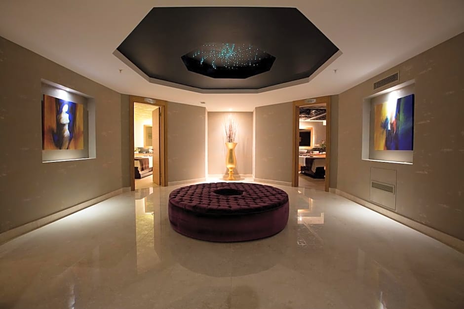 Miracle Istanbul Airport Hotel & Spa