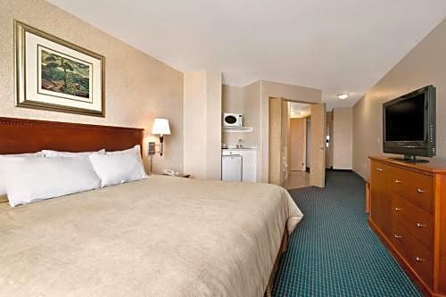 Days Inn by Wyndham Prince Albert