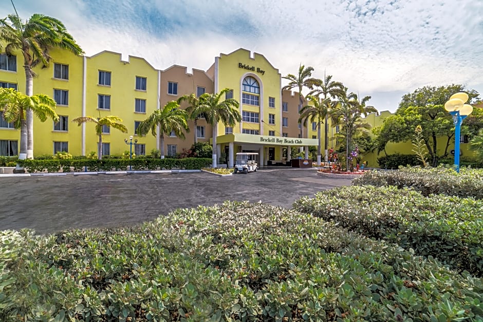 TRYP by Wyndham Aruba Adults Only Hotel