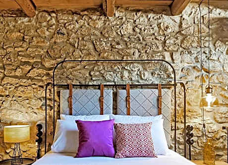 Deluxe Double Studio