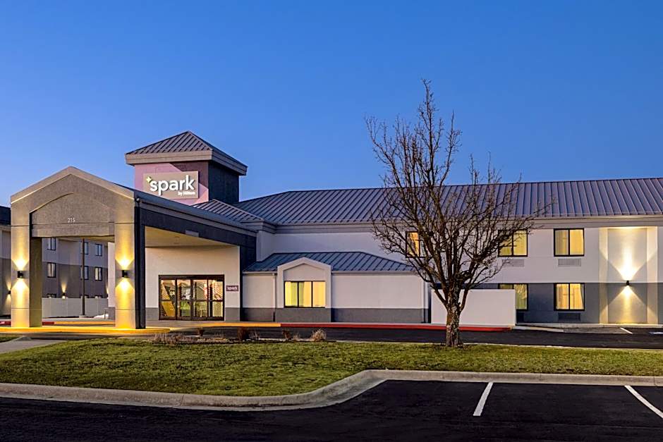 Spark by Hilton Bentonville