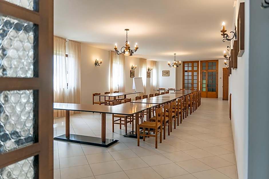 Hotel casa del pellegrino - Castelmonte