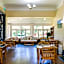 Petersons Armidale Winery and Guesthouse