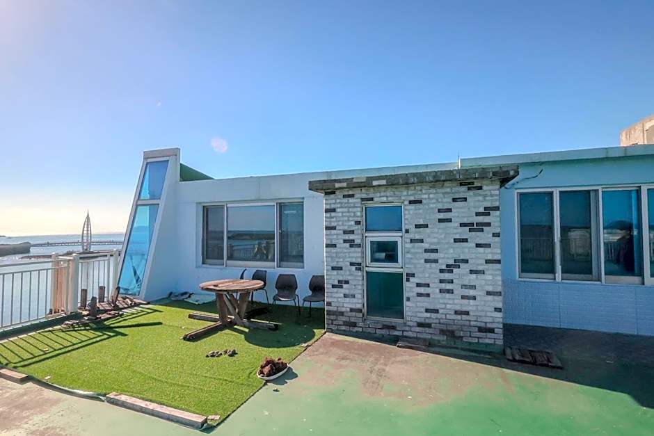 Island story pension