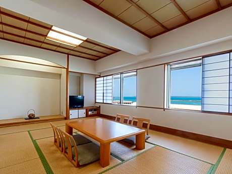 Japanese Style Room(for 3 People)