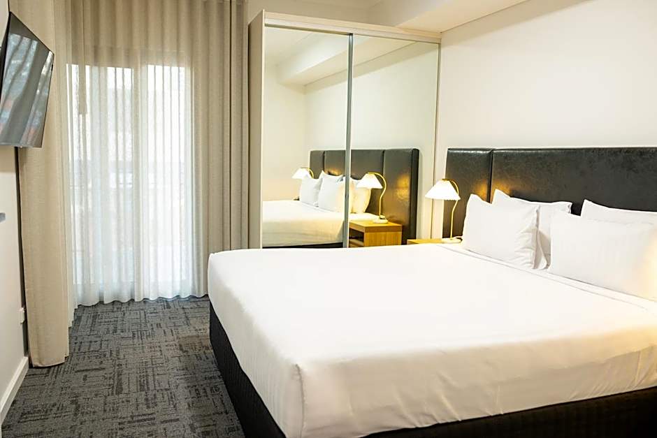 Baileys Serviced Apartments