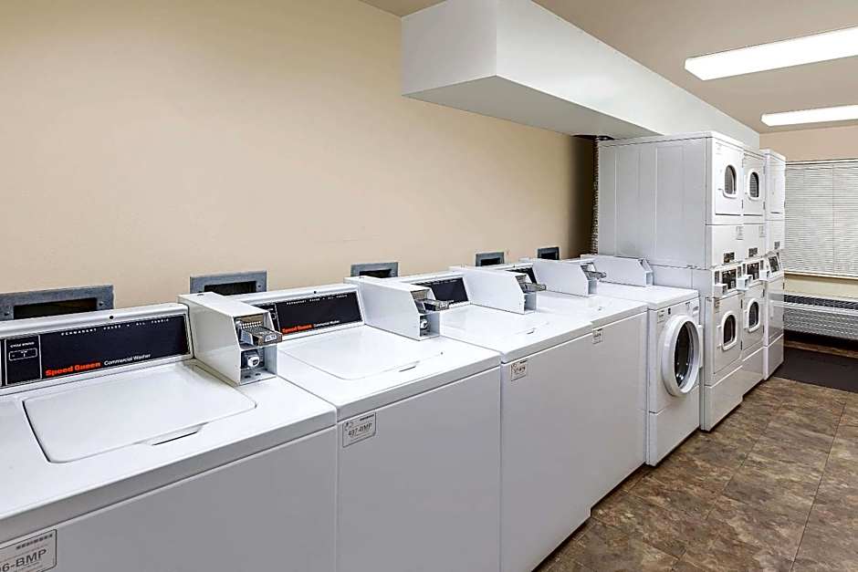 WoodSpring Suites Council Bluffs