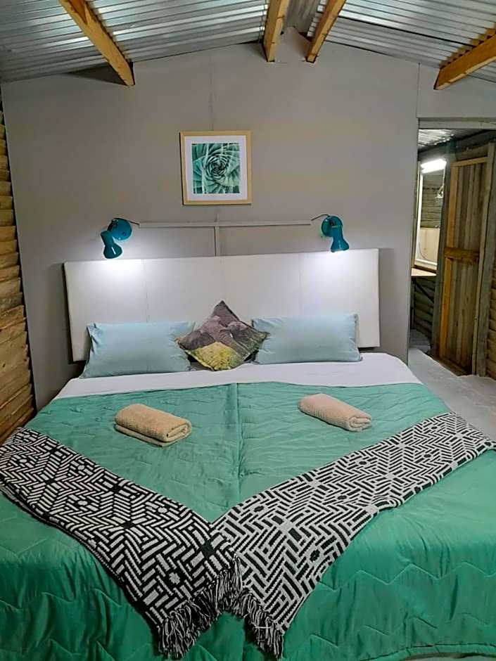 Shangrila-innibos Country Lodge