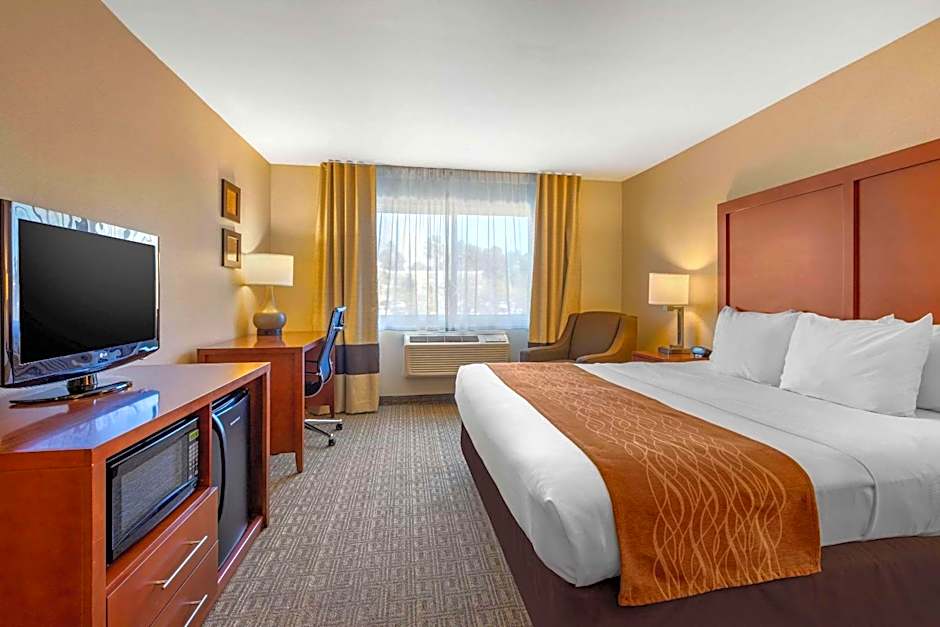 Comfort Inn & Suites Murrieta Temecula Wine Country