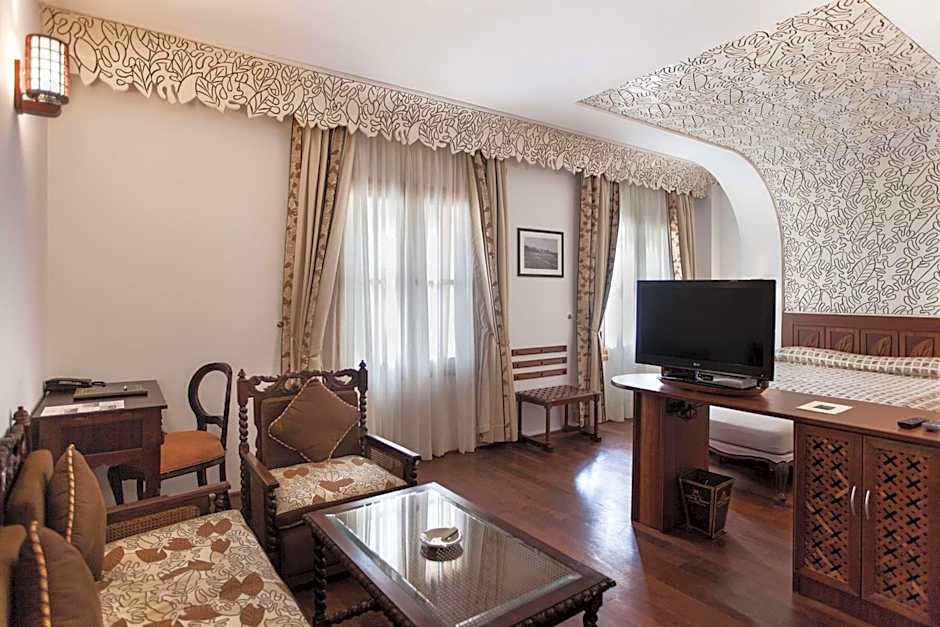 Grand Hotel Villa de France