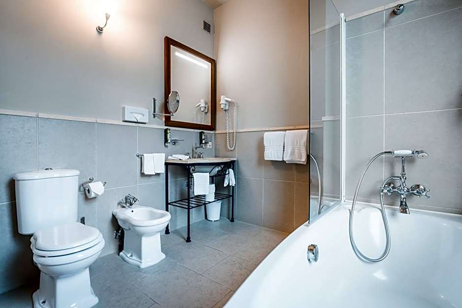 Hotel Reine Victoria by Laudinella