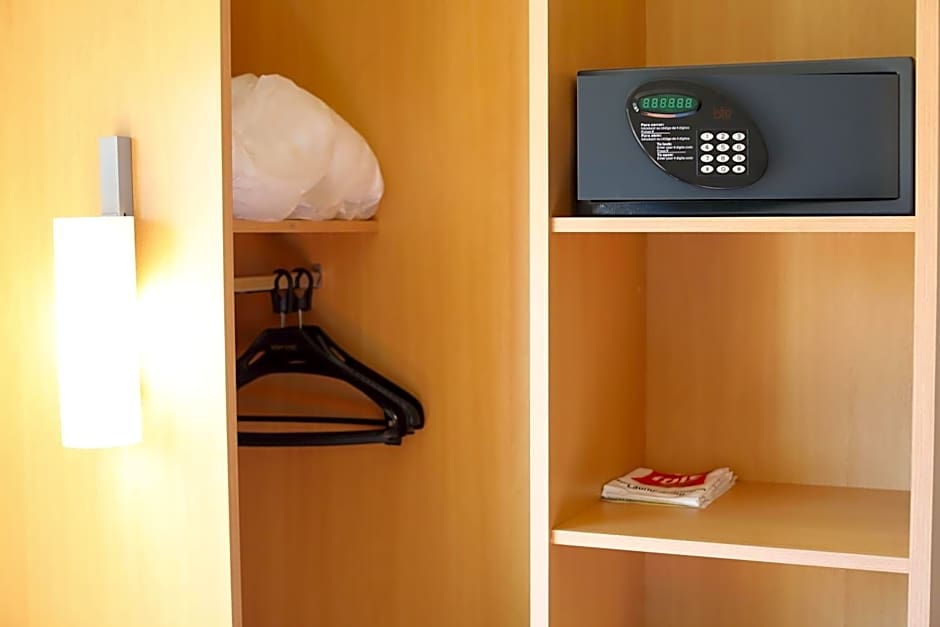 Hotel Ibis Buenos Aires Congreso