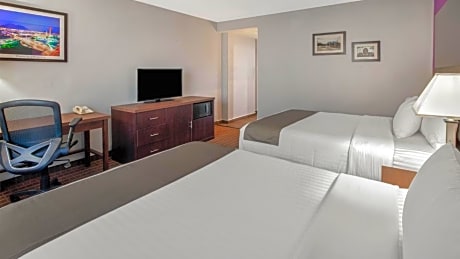 Queen Room with Two Queen Beds - Mobility Access/Non-Smoking