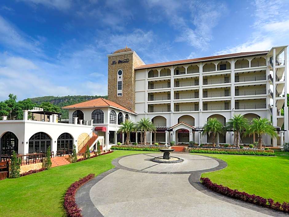 Le Monte Khao Yai Hotel