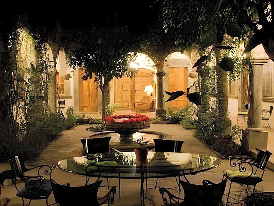 Casa Mision de San Miguel