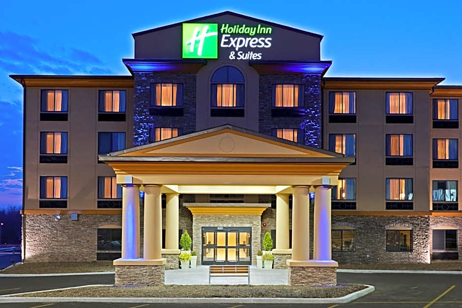 Holiday Inn Express & Suites Syracuse North - Airport Area by IHG