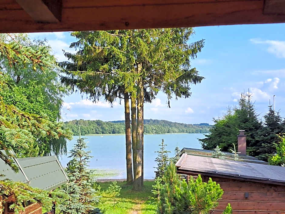 Siedlisko nad Jeziorem-Mazury