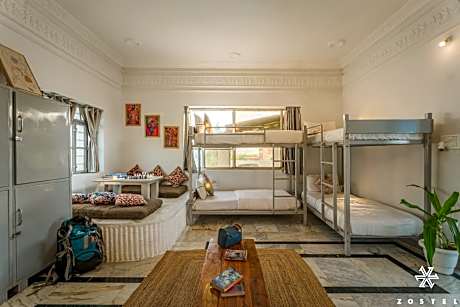 Bed in 8-Bed Mixed Dormitory Room