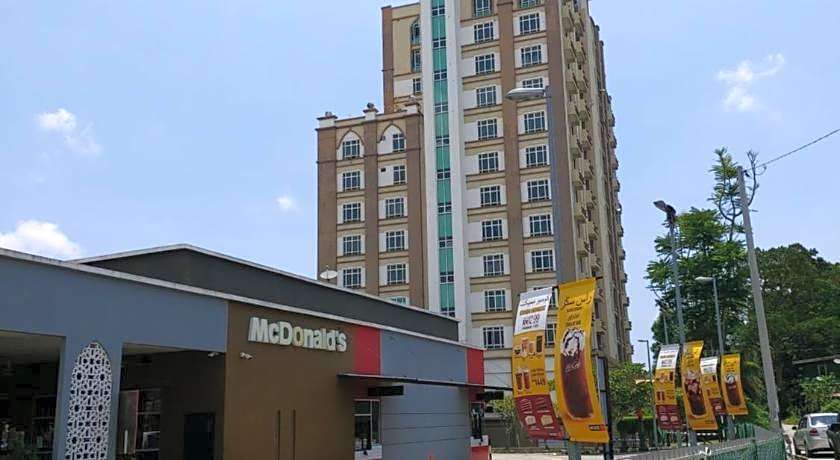 De Viana Hotel & Apartments