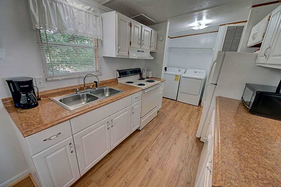 Outer Banks Motel - Village Accommodations