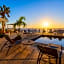 MariaMar Suites