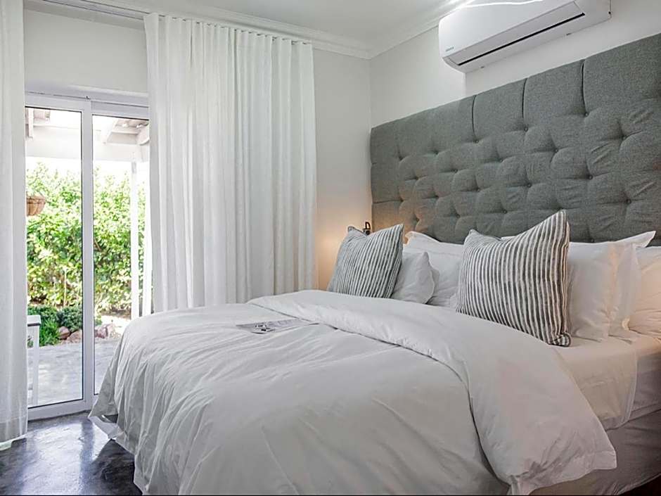 La Dolce Vita Gordon’s Bay