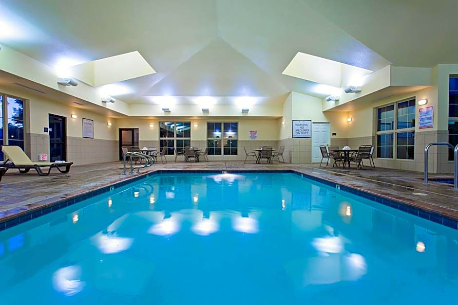 Staybridge Suites Fairfield Napa Valley Area by IHG