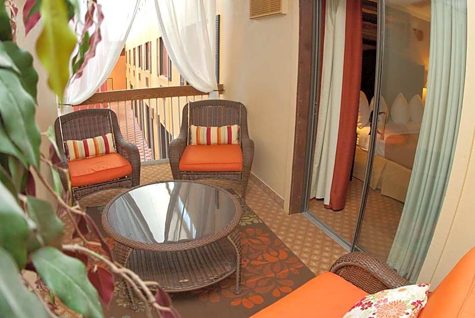Roosevelt Grand Dakota, SureStay Collection by Best Western