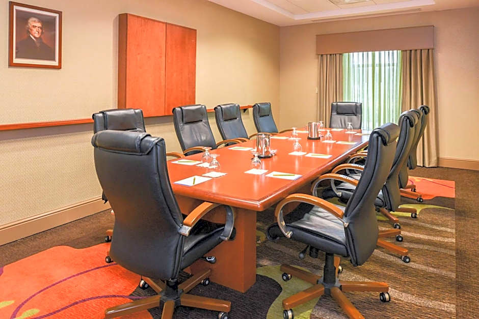 Hilton Garden Inn Charlottesville
