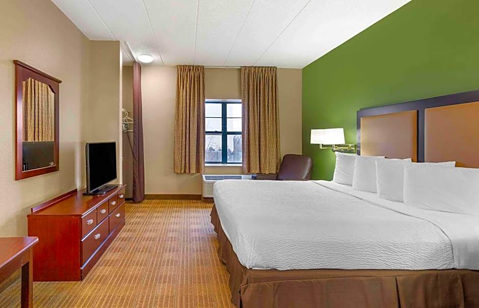 Extended Stay America Select Suites - Chicago - Lisle