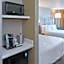 Holiday Inn Express Doral Miami By IHG