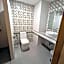 The charlotte smart hotel lopburi