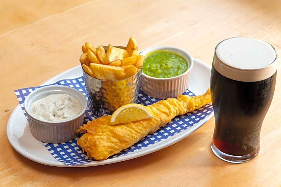 Holiday Inn Express Antrim By IHG