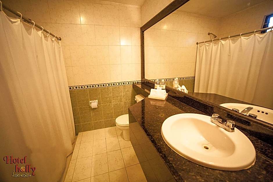 Hotel Holly
