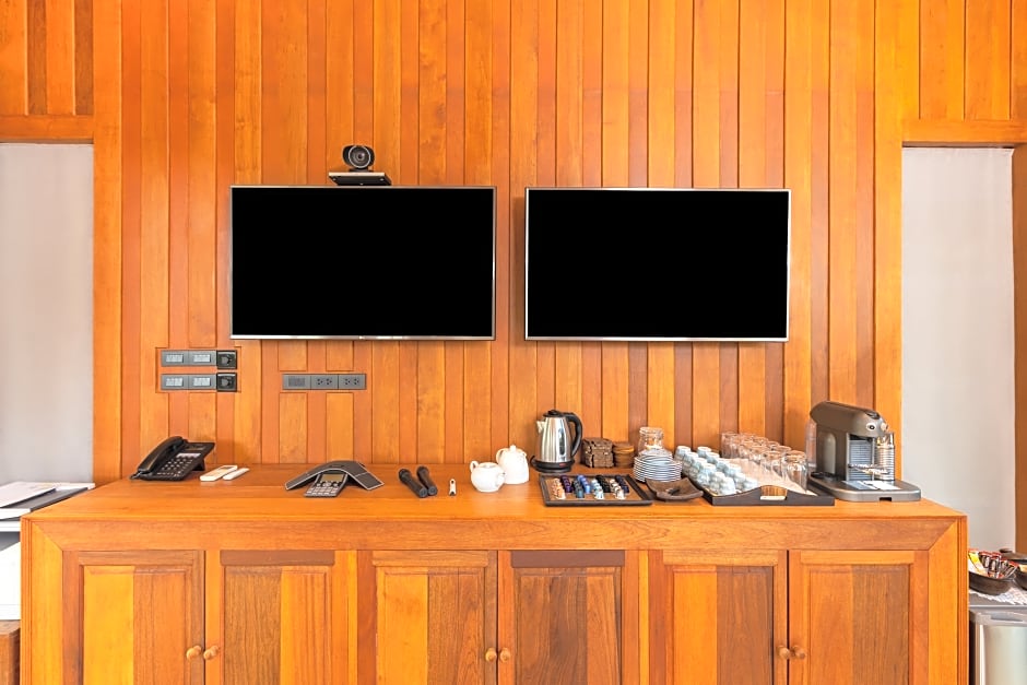 SAMSAM Yao Noi - Tropical Magic & Art Villas