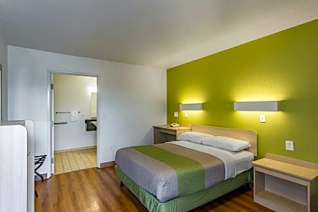 Double Room - Disability Access - Non-Smoking