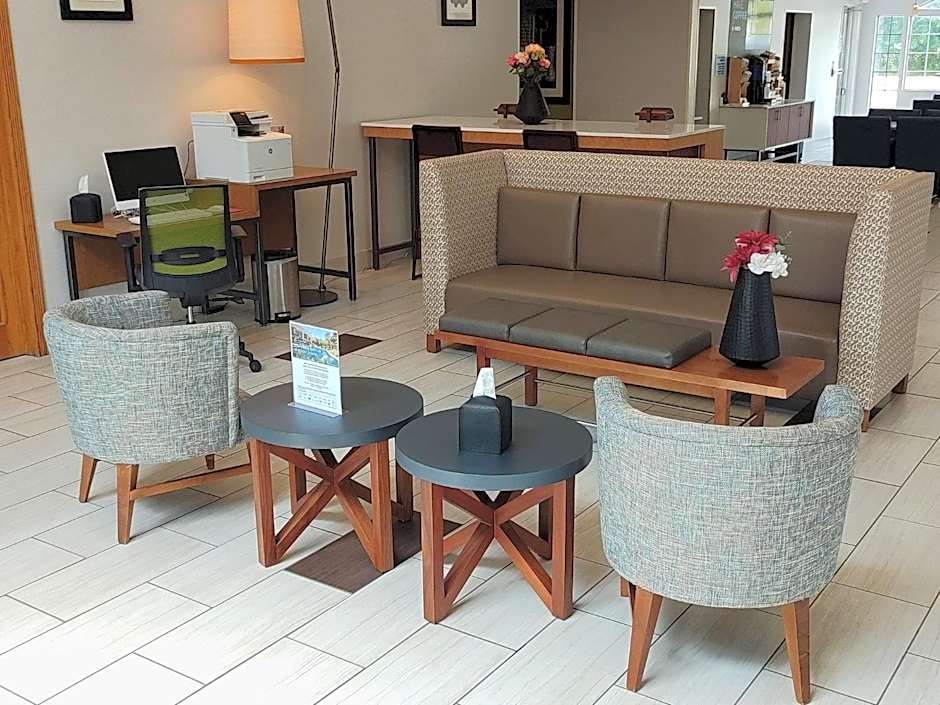 Holiday Inn Express Murrysville - Delmont By IHG