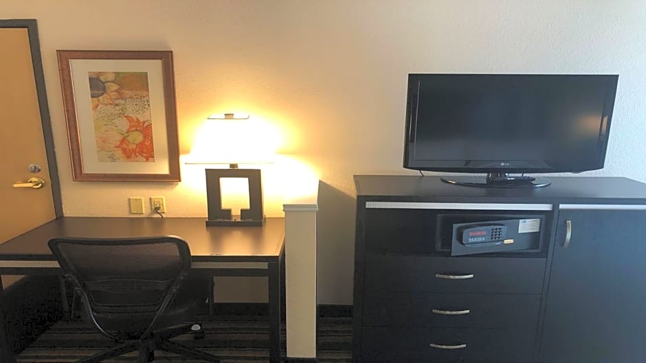 Holiday Inn Express Berkeley By IHG