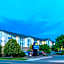 Days Inn & Suites by Wyndham Denver International Airport
