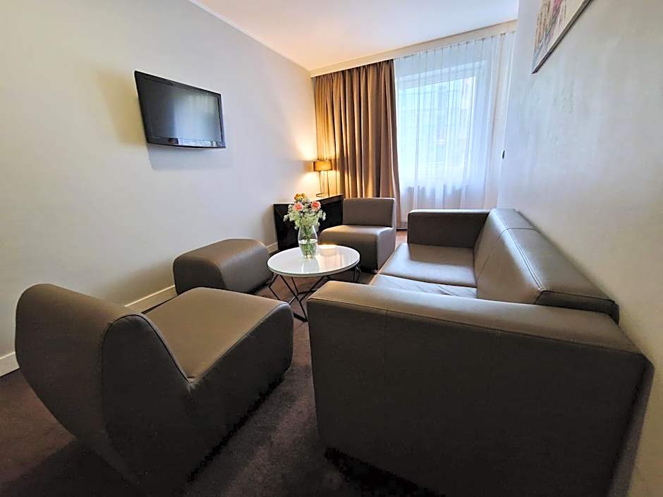 Platinum Apartments Aparthotel