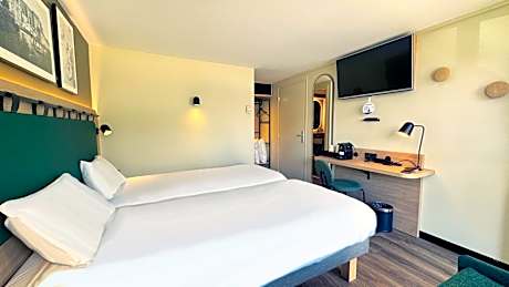 Standard Room - 2 Single Beds