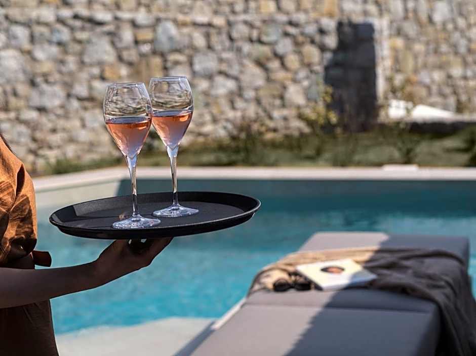 Ezio Bo Luxury Living