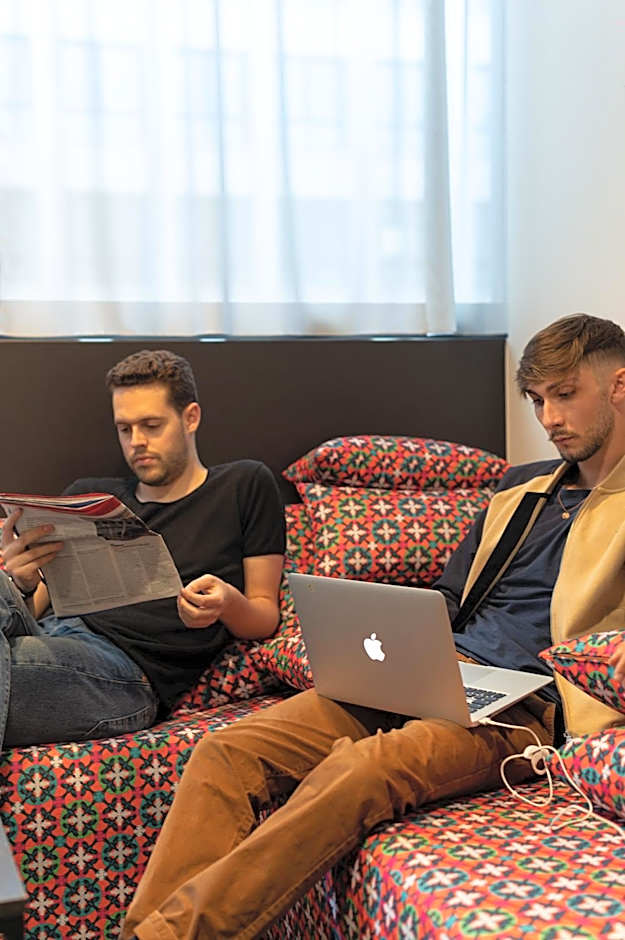 The People - Paris Marais