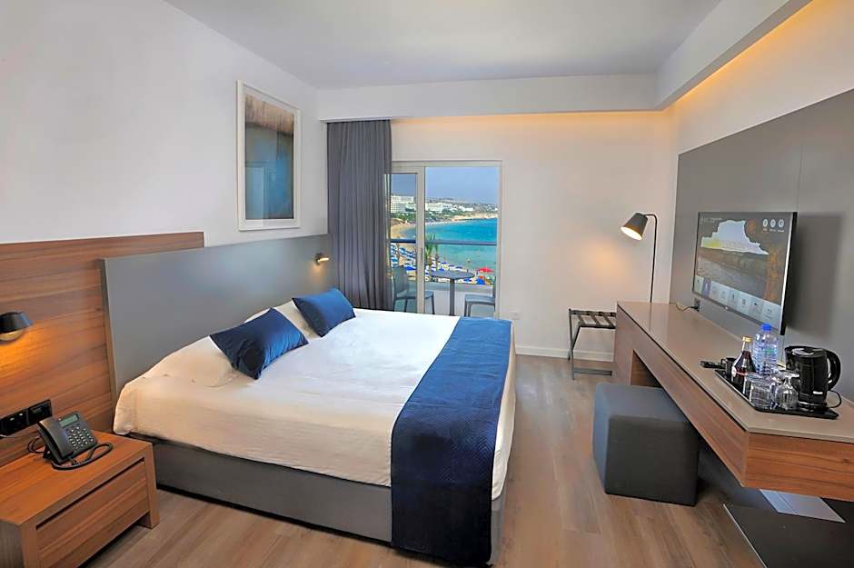 Okeanos Beach Boutique Hotel