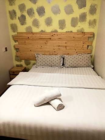 Superior Room No Window