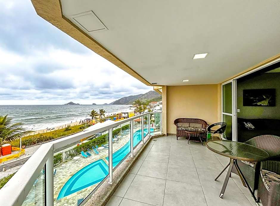 Flat a beira mar no Recreio dos Bandeirantes RJ